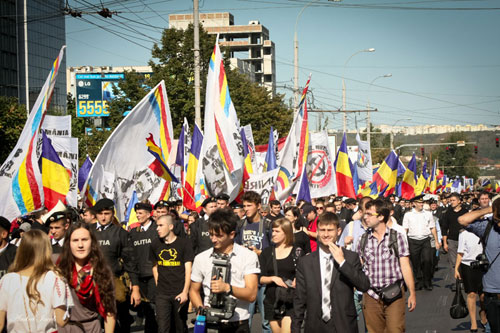 Unioniştii condamnă ”atacul declanşat de actualul preşedinte al Partidului Democrat, Marian Lupu, la adresa autorilor