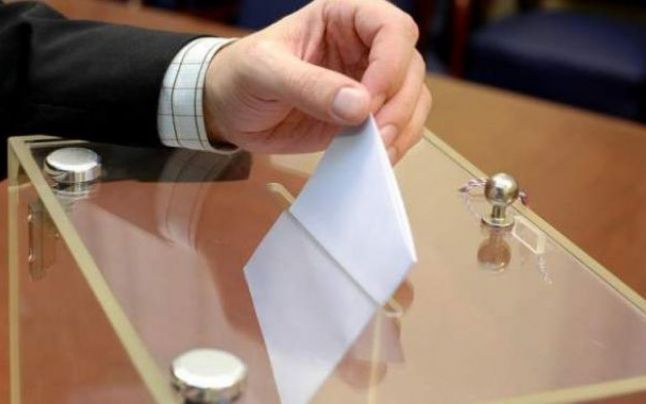 În opinia analiştilor de la postul de radio cei care caută cauza reală a destrămării alianţei de guvernare de la Chişinău