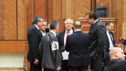 Propunerea nu a fost acceptată, fapt ce a stârnit nemulțimrea liberalilor.