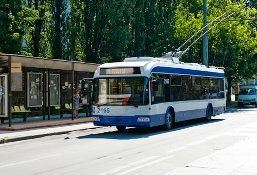 La moment, în posesia RTEC se află 107 troleibuze noi, iar pe rute sunt puse şi 150 de troleibuze uzate, care necesită a fi schimbate.