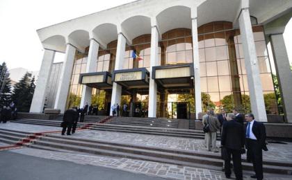 Члены бюро утвердили повестку дня заседания парламента.