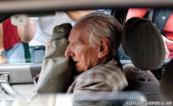 Laszlo Csatari, un maghiar în vârstă de 98 de ani, a fost pus sub acuzare de Parchetul din Budapesta pentru crime de război.