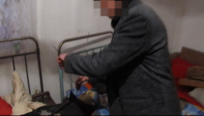 Жителя Бричан ударили топором и задушили электрическим кабелем из-за денег. Фото: publika.md