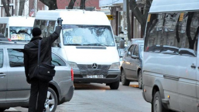 В столичном парке микроавтобусов маршруток станет на сотню меньше. 