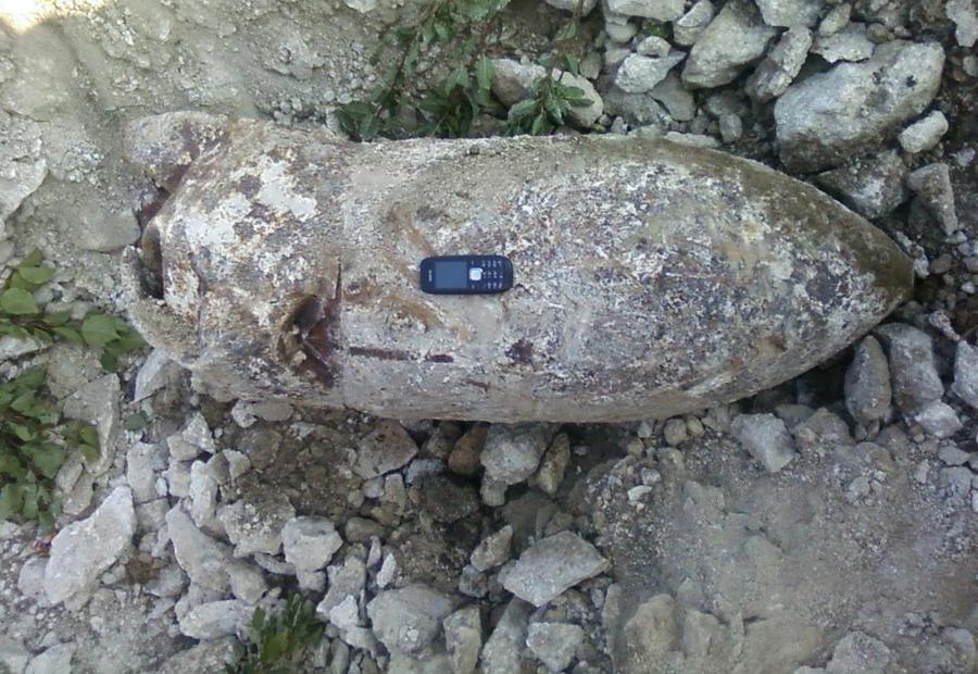 În Armata Naţională sînt create şase grupe de deminare. Foto: facebook.com