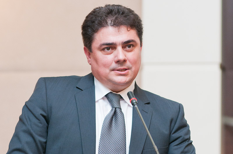 Potrivit serviciului de presă al Ministerului Economiei, copreşedintele comisiei din partea Moldovei este viceministrul Economiei, Octavian Calmîc