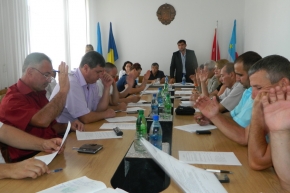Власти Комрата пока что не могут точно сказать, будут ли торжества проведены на центральной площади города, которую недавно начали ремонтировать. 