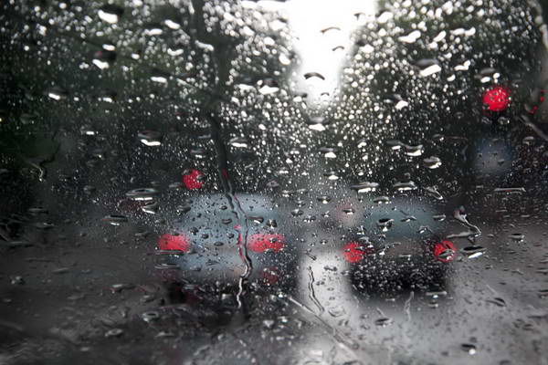 Temperatura medie a aerului va creşte uşor. În timpul zilei, aerul se va încălzi pînă la 25 de grade