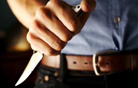 Un tânăr din Călăraşi a înjunghiat mortal un bărbat, chiar în curtea casei acestuia. Foto: simbol