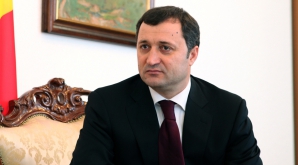 Filat aşteaptă revenirea din concedii a celorlalţi lideri ai AIE. Foto: publika.md