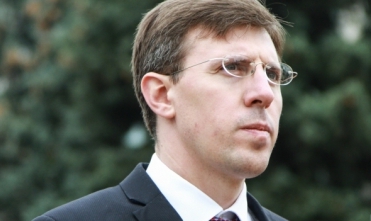 Мэр Дорин Киртоакэ выразил озабоченность в связи с последними политическими событиями. 