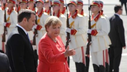 Totodată, Filat a adăugat că „cetățenii RM au făcut alegerea și această alegere este, firesc, Europa”.