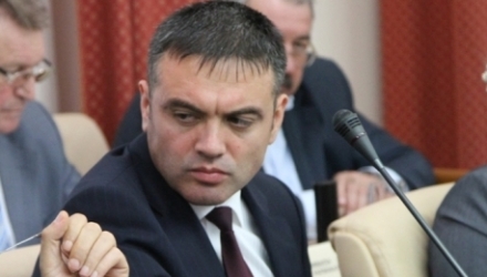 Pe lângă șeful CNA, alți 18 ofițeri anticorupție vor trece detectorul de minciuni în următoarele două zile.
