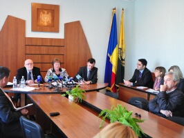 Parlamentarii europeni au apreciat faptul că autorităţile moldoveneşti au elaborat o foaie de parcurs