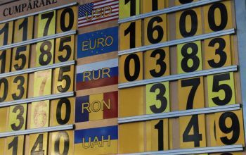 Leul moldovenesc s-a depreciat în raport cu moneda euro,dolarul SUA, leul românesc şi hrivna ucraineană