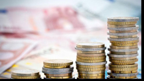  În iulie 2012, piaţa de schimb valutar a înregistrat, de asemenea, operaţiuni în valute