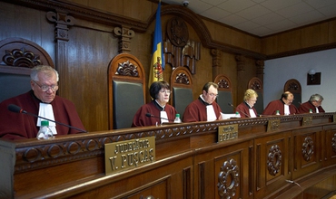 Curtea Constituţională a calificat drept neconstituţional decretul preşedintelui Nicolae Timofti privind desemnarea lui Vlad Filat drept candidat la funcţia de premier.