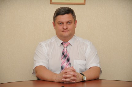 Олег Бабенко – один из трех депутатов-коммунистов, которые покинули недавно Партию коммунистов. 