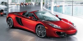 Clienţii care au cumpărat cele 12 exemplare au reuşit să evite lista de aşteptare a celor de la McLaren
