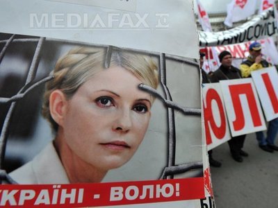 Peste 2.000 de ucraineni, la un protest faţă de regimul preşedintelui Ianukovici.