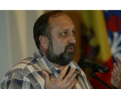 Политический аналитик Виталий Андриевский считает, что в эту пятницу парламент может принять так называемый "пакет европейских законов". Фото: tribuna.md