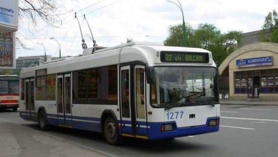 Автобусы №3, №17, №46, №122 будут ездить не по бульвару Штефана чел Маре, а по улице Букурешть.