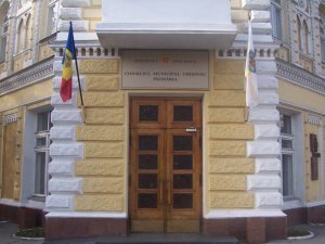 Socialiștii consideră această decizie drept una nefondată, dar se vor supune acesteia