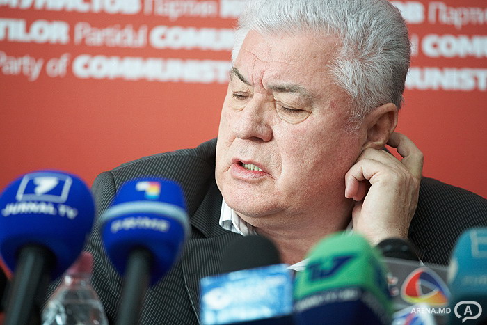 VladimirVoronin, a anunţat, în limba română, că refuză să mai vorbească în limba română.  