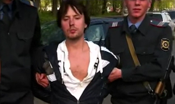 Певец ВИТАС, сбивший накануне в Москве велосипедистку, может лишиться прав на полтора-два года.