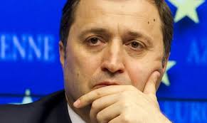 Действующий премьер Влад Филат не комментирует назначение нового генерального прокурора. 