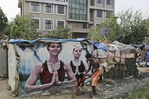 Epicentrul a fost localizat în districtul Tezpur din statul indian Assam