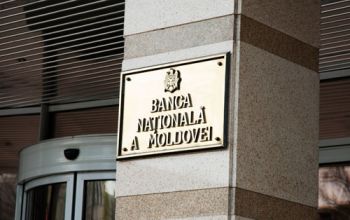 În acelaşi timp, Banca Naţională va continua să propună băncilor lichidităţi