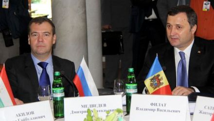  Consiliul Şefilor de Guvern din CSI au salutat ratificarea de către parlamentul de la Chişinău a Acordului de Comerţ Liber. 