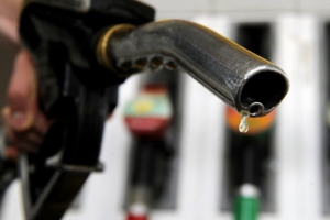Carburanții se vor ieftini într-o săptămână sau două