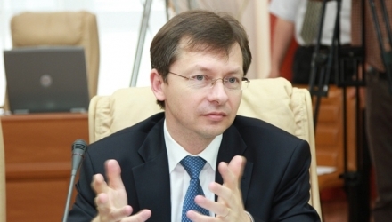 Veaceslav Negruţa, şi-a făcut publică averea pe pagina-web oficială a ministerului. 