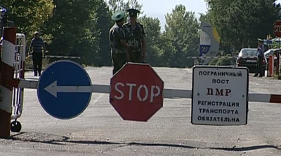 La Bender şi în satele limitrofe Gâsca şi Protiagailovka este interzisă deplasarea poliţiştilor moldoveni în uniforme. 