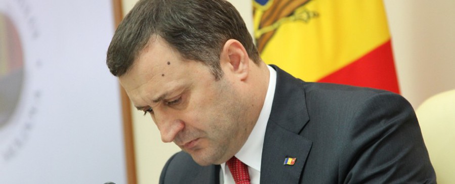 Politicienii și analiticii politici au descris în gri viitorul lui Vlad Filat.