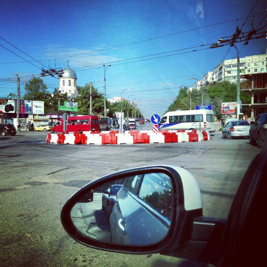 Primăria municipiului Chişinău vrea să mai amplaseze două sensuri giratorii în oraş.