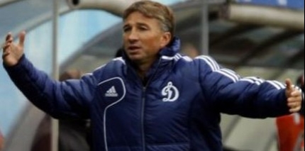 Sub el au renăscut aproape toţi jucătorii, mai ales Kevin Kuranyi. În plus, Kokorin a explodat cu adevărat sub bagheta tehnicianului român", scrie Eurosport Rusia.