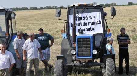 Фермеры требуют не забирать у них 12%  налогов на добавленную стоимость.