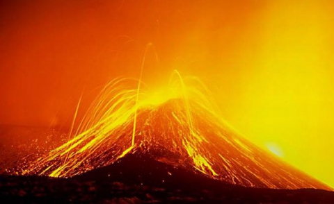 Serviciul de Protecţie Civilă este în alertă, dar, deocamdată, nu s-au ordonat evacuări în zonă.  