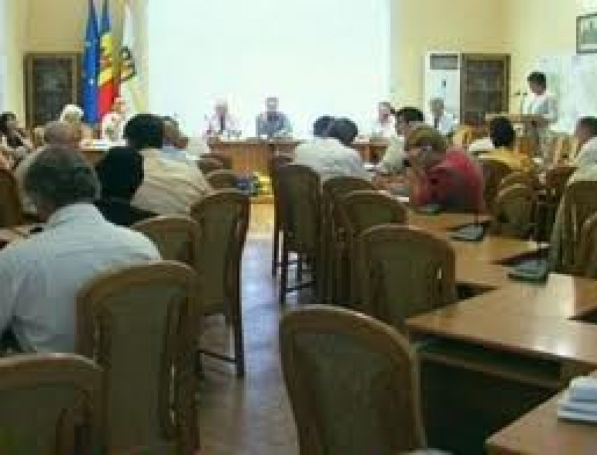 Abia la 12 iulie, Curtea Supremă de Justiţie a admis recursul Consiliului Municipal Chişinău