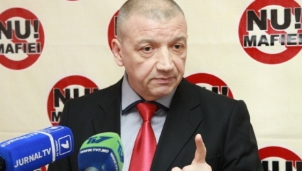 Лидер движения по борьбе с мафией заявил, что самые чудовищные схемы кражи в РМ были созданы Плахотнюком в 2006 году.
