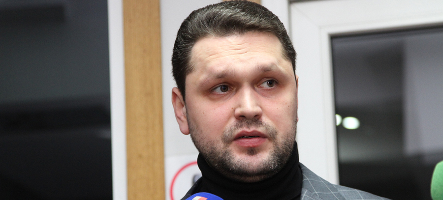 Potrivit lui Zumbreanu, CNA a deschis şi un dosar penal pe cauza eliberării numerelor dimplomatice de Ambasada Moldovei în Rusia. 