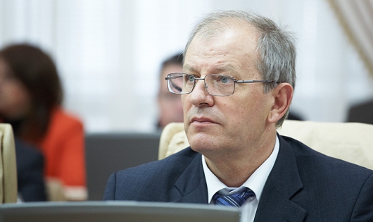Usatîi precizează că lista medicamentelor compensate a fost elaborată în baza solicitărilor parvenite de la comisiile de specialitate.