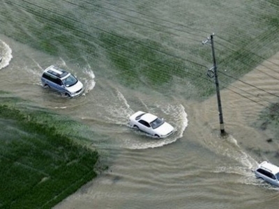 Acesta a precizat ca nu isi aminteste alte inundatii de acest gen in zona lor.