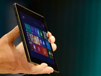 Фото (c) AFP с презентации Surface