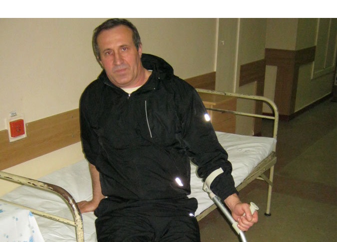 Со слов мэра Чадыр-Лунги, над ним издевались даже в больнице и заставили сдать кровь на анализ.