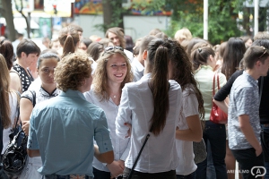 Cele mai multe cereri faţă de numărul de locuri oferite, în instituţiile de stat, au fost înregistrate la Universitatea de Stat de Medicină şi Farmacie