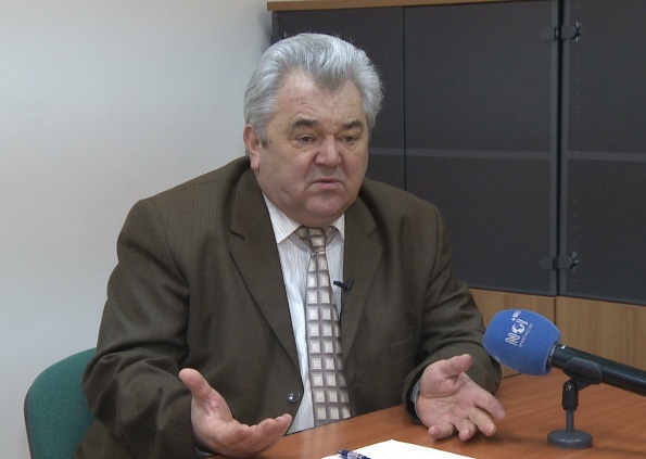 Potrivit lui Plugaru, din cei cinci candidați rămași în concurs, toți sînt mai mult sau mai puțin buni